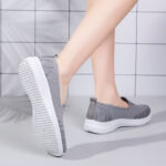 Old Beijing Cloth Shoes Women's New Middle-Aged and Elderly Flats Shoes Women's Shoes Mother's Shoes - Image 4