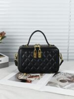 Women New Style Small Fragrant Rhombus Diamond Niche Satchel Women's High-End Fashion Shoulder Bag Crossbody Bag Box Bag - Image 4