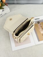 Women New Fashion Versatile Simple High-End Trendy Quilted Chain Handbag Crossbody Bag Small Square Bag Shoulder Bag - Image 4